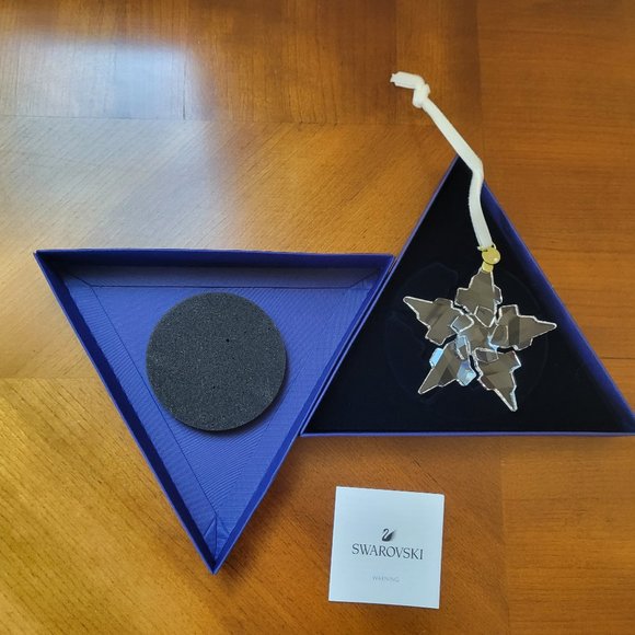 Swarovski Christmas Ornament 2021 Limited Edition - Picture 2 of 5